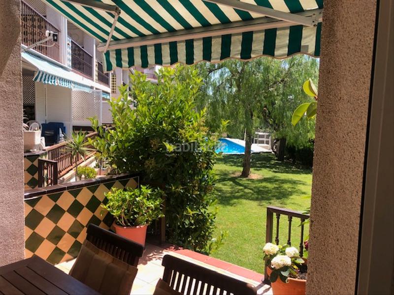Foto 2a8966db-0003-4498-8690-ae87c831e0c9. Casa adossada amb xemeneia aparcament piscina a Altafulla
