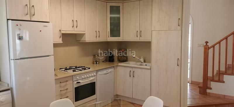 Foto 7b7ebcbb-1abb-4378-9176-b5300585bc76. Casa adossada amb xemeneia aparcament piscina a Altafulla