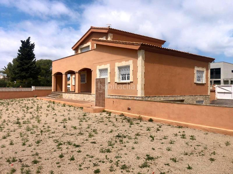 Foto 5585b7d1-ef3f-4ef5-9919-632c5381c599. Chalet casa unifamilira en roda de bara en Roda de Barà