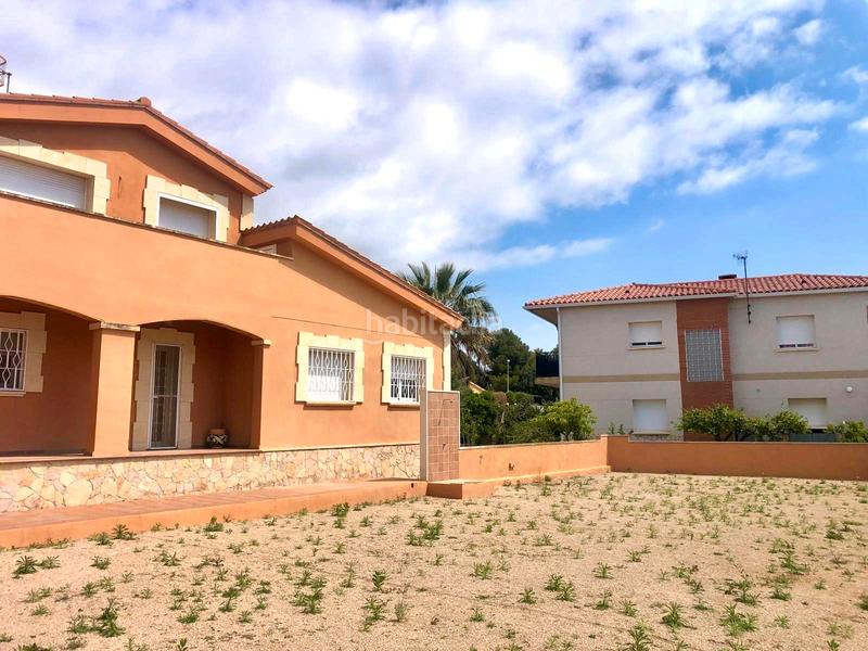 Foto f8eb60bb-2538-4893-adcf-87087f89b0ba. Chalet casa unifamilira en roda de bara en Roda de Barà