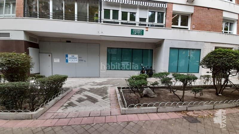 Foto 7be86628-621c-4984-a0bb-aa7cf69b2ed8. Local comercial a Hispanoamérica-Bernabéu Madrid