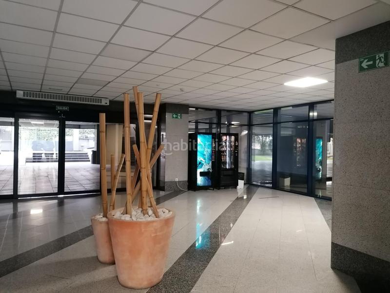 Foto 598f8023-4459-457d-a292-b8fde653b121. Oficina a calle valle de alcudia 1 a Pinar de las Rozas Rozas de Madrid (Las)