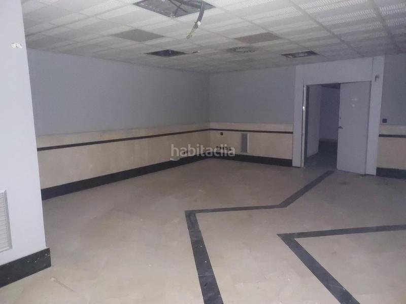 Foto 670022b8-e10d-405e-af71-ac189c0445b5. Locale commerciale in islas azores 3 in Tres Olivos-Valverde Madrid