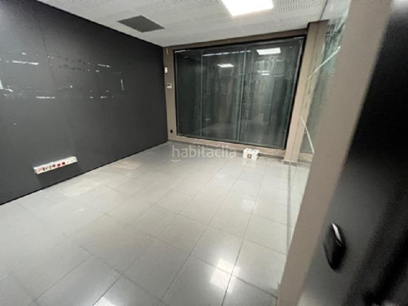 Foto bbf5c35a-48fc-459d-8540-01330a083c47. Local comercial en camino de leganes 42 se vende o alquila cm de leganes. camino de leganes, 42 00 a n 42 en Móstoles