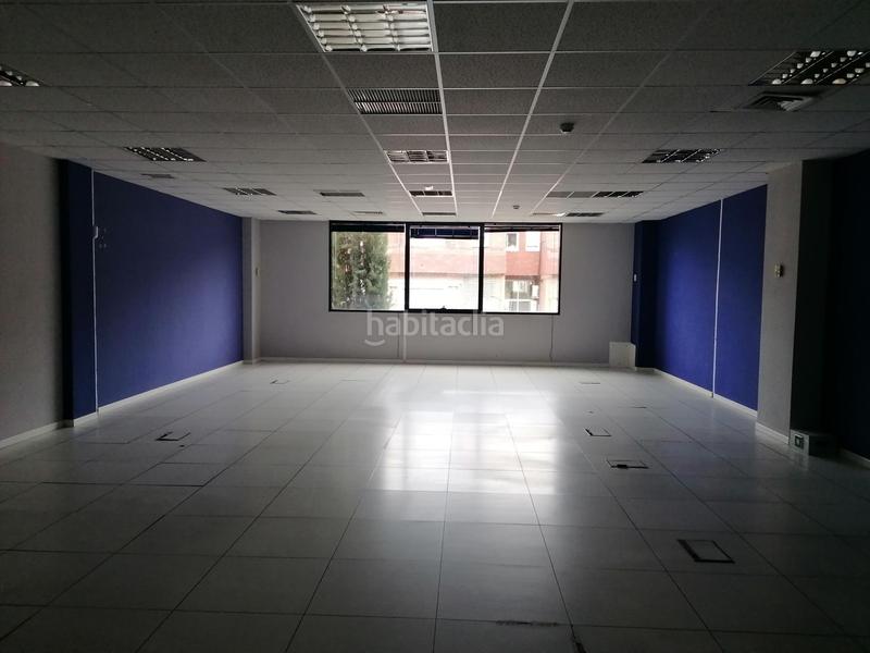 Foto c4e057ba-ee96-4af6-a23f-dd6aade14012. Location bureau dans calle valle de alcudia 1 dans Pinar de las Rozas Rozas de Madrid (Las)