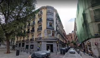 Lloguer Local Comercial a Pez 6