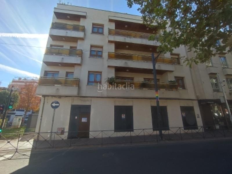 Foto 011bf087-3cdc-4d9c-8810-2abd621a1f77. Local commercial dans constitucion 5 dans San Isidro Getafe