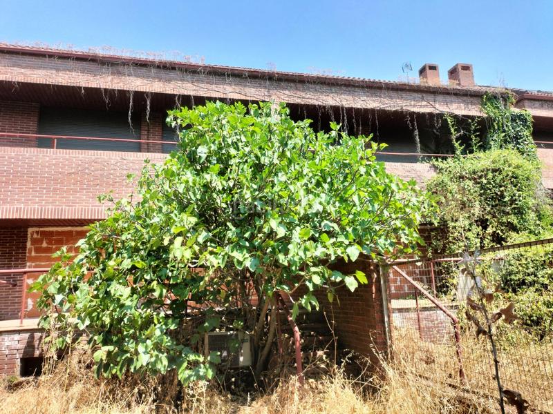 Foto 312a1e5d-c432-4f73-85d3-1797618beba8. Xalet a araucarias 2 a Parquelagos-Puente Nuevo Galapagar