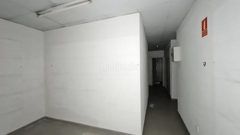 Foto 15b0e628-d94e-49e5-a47a-45df226a6dab. Local comercial a ntra señora de valvanera 96 a San Isidro Madrid