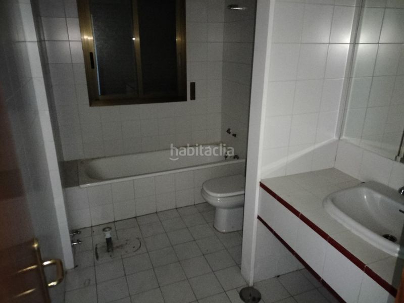 Foto eeaa0da8-60e7-49ff-9daf-43c25795253c. Casa adosada en araucarias 2 se vende magnifico adosado en cl araucaria nº 2 madrid en Galapagar