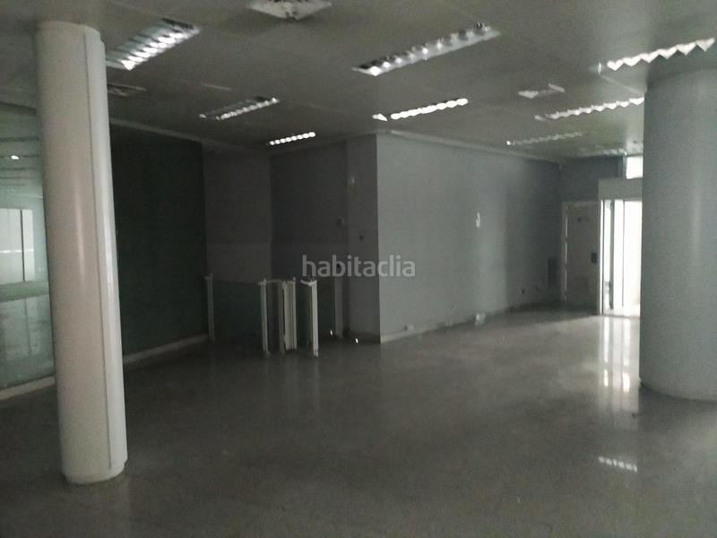 Foto d7cdffb7-be8e-43dc-b126-f9a24c5c92b2. Local comercial a calle camino viejo de leganes 49 a Madrid