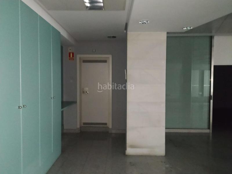 Foto 63d7cad3-645f-42bf-bc02-dac581b9a740. Locale commerciale in calle camino viejo de leganes 49 in Madrid