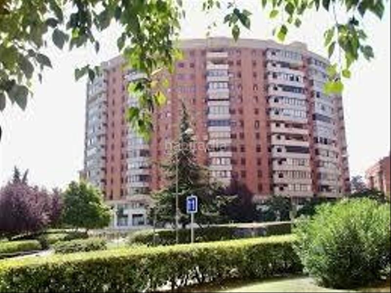 Foto 24bf2be2-1f95-42e5-aa95-295f2c1c0842. Appartement dans avenida de pío xii 97 dans Castilla Madrid