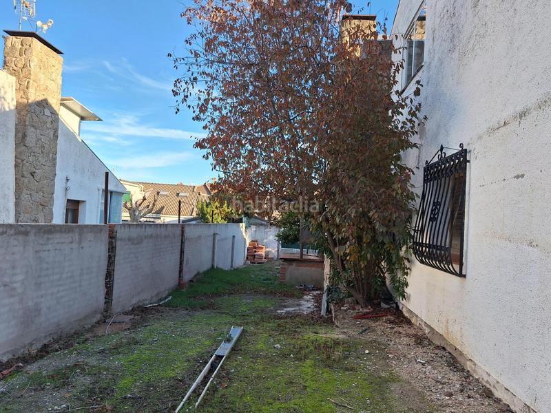 Foto 659e3867-b7bc-47cd-b747-ef104a639d40. Casa bifamiliare con parcheggio in Villanueva de la Cañada Villanueva de la Cañada