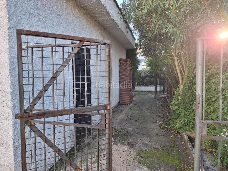 Foto 8864dded-3ee9-491c-b587-cb094d63989c. Casa bifamiliare con parcheggio in Villanueva de la Cañada Villanueva de la Cañada