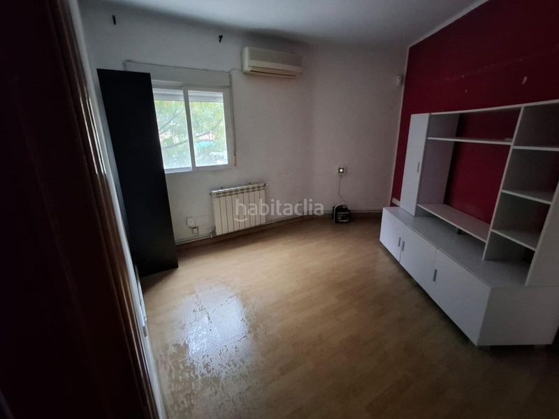 Foto 3bd45412-c48c-4600-bda7-26ff9f81f4ea. Pis a Palomeras Bajas Madrid