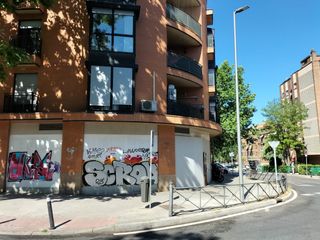 Business premise in del Congosto 72