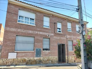 Rez-de-chaussée  Alamillo 14. Se vende piso en cl alamillo nº 14 bloq. 00002  navalagamella  m