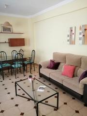Location Appartement à Casco Antiguo. Piso en alquiler zona alameda