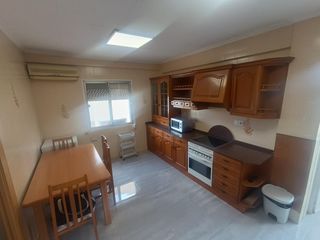 Lloguer Pis a Ensanche. Acogedor piso de un dormitorio en reina victoria, cartagena