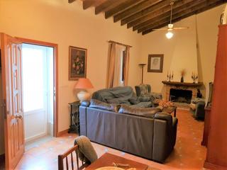 Masia a Centro. Casa con terreno en fuente alamo