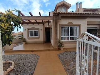 Maison à Barrio Peral-San Félix. En venta planta baja con buhardilla y garaje en vereda de san fe