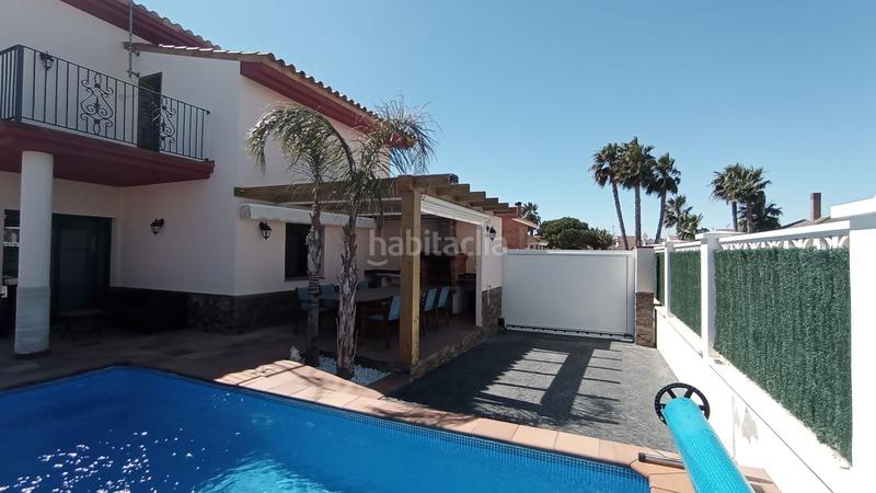 Foto 7bedf7df-49c7-4d4d-8882-1d9e78f2d2aa. Casa amb piscina a Deltebre