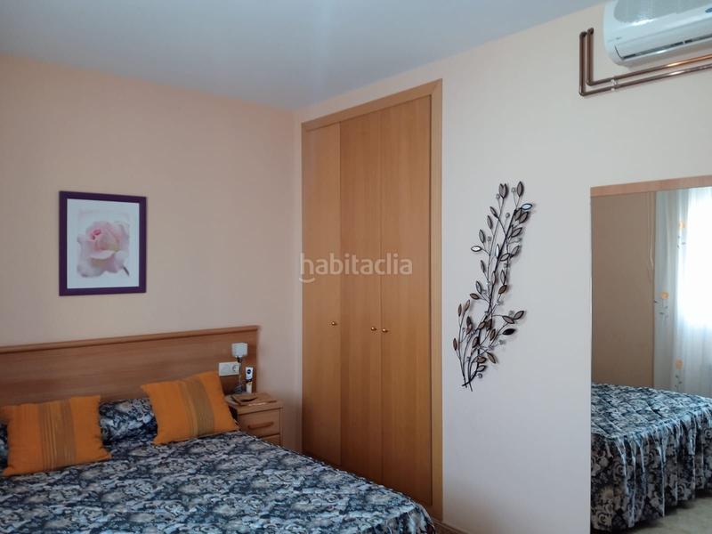 Foto 22b0e05a-a65a-4950-abe0-1df19dfd29fd. Dúplex amb calefacció aparcament a Ampolla (L´)