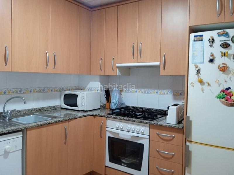 Foto 237971ea-73aa-415a-93e1-cd089dfbe79f. Dúplex amb calefacció aparcament a Ampolla (L´)