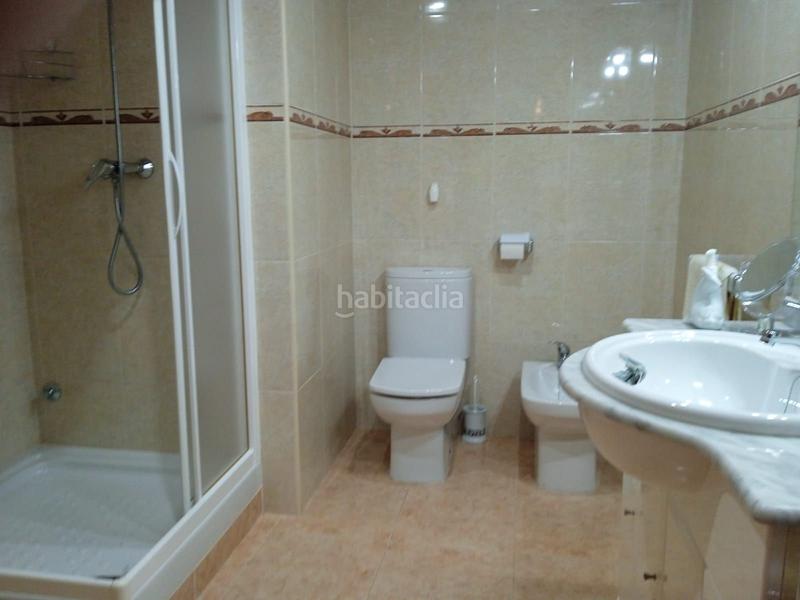 Foto 237e901b-f1d3-4e2e-9a1b-3993d231d976. Dúplex amb calefacció aparcament a Ampolla (L´)