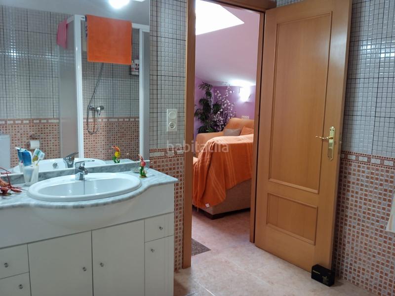 Foto 936bd2e0-2105-444b-9f17-d22a4c96b04a. Dúplex amb calefacció aparcament a Ampolla (L´)