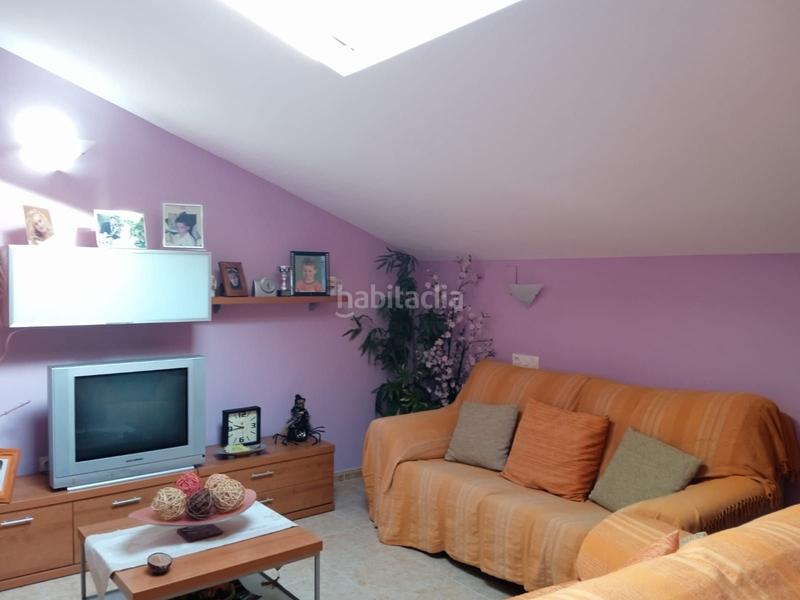 Foto d4b6b060-d368-4b1b-8f27-5e9f30d36df7. Dúplex amb calefacció aparcament a Ampolla (L´)