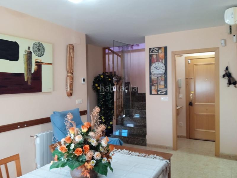 Foto fc4c9927-902e-4c03-bfb0-aaee15aa5b3e. Dúplex amb calefacció aparcament a Ampolla (L´)