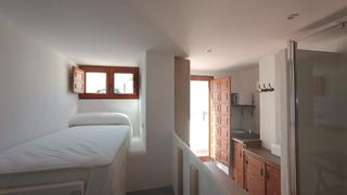 Location Studio  Corsini. Encantador estudio con terraza en alquiler en amposta