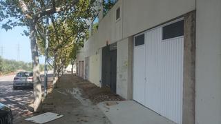 Lloguer Nau industrial  Roma. Nave industial de alquiler en amposta