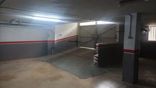 Aparcament cotxe  Centre. Parking en venta en lampolla