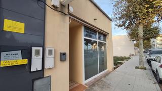 Local Comercial  Esportiva. Local en venta en deltebre