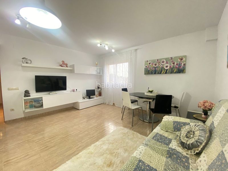 Foto 17123907-796d-46d6-a275-02fd01dd010c. Apartament a Camarles