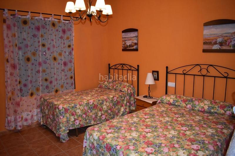 Foto 8ec11bb1-caf1-4a73-ba2e-b08338bec472. Chalet impresionante casa de campo. en Ampolla (L´)