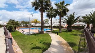 Apartament a Condado de Alhama. Apartamento 3 dormitorios 2 baños piscina comunitaria