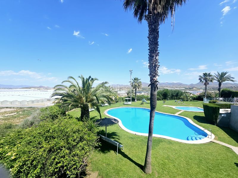 Foto b347c168-3687-43cb-b502-17e7e77feae2. Apartament amb piscina a La Cumbre-Cuatro Plumas Mazarrón