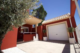 Casa adossada a La Pinilla - Las Palas. Chalet adosado 3 dormitorios 2 baños, en la pinilla.