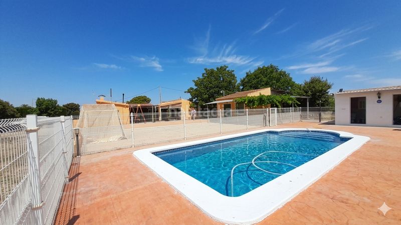 Foto ce3d0e7d-cd48-4b3a-8119-dd6478511ee5. Xalet amb aparcament piscina a Totana
