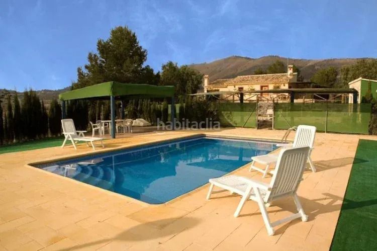 Foto 04841ab8-9ba8-43a3-ba93-5aff88d3b8c4. Masia amb xemeneia aparcament piscina a Torrecilla Lorca