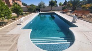 Casa a Numancia de la Sagra. Aoc vende chalet de lujo, independiente 4 habitaciones,3 baños ,