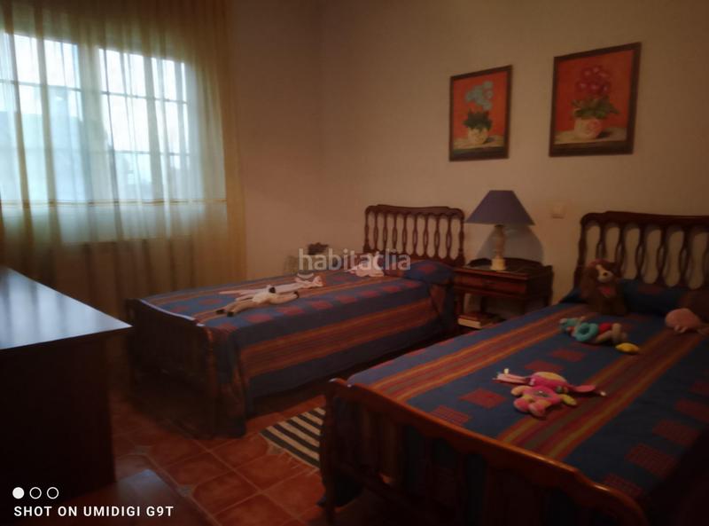 Foto 0df10a82-c355-4f61-9ee4-a2d0c76bad77. Casa a schiera con riscaldamento parcheggio in Yuncos