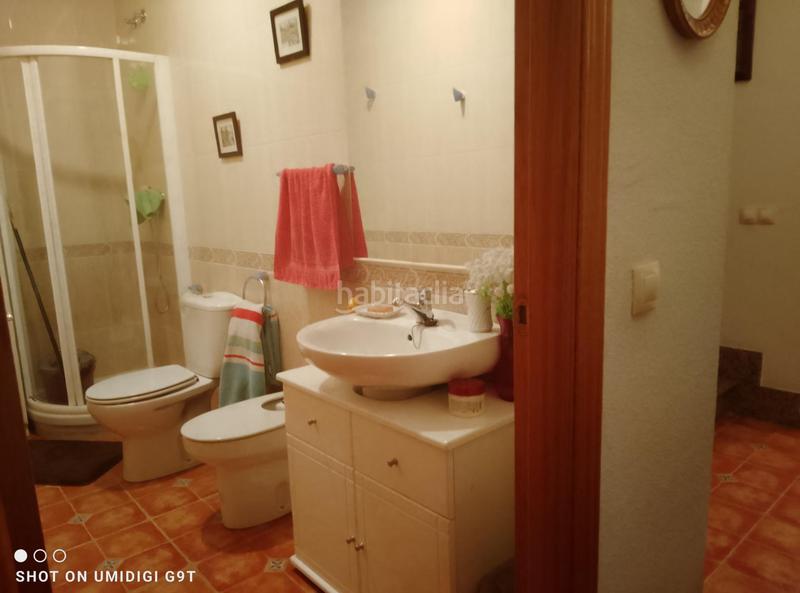 Foto 90b1014e-84c8-48ad-b65b-95153b002aec. Casa a schiera con riscaldamento parcheggio in Yuncos