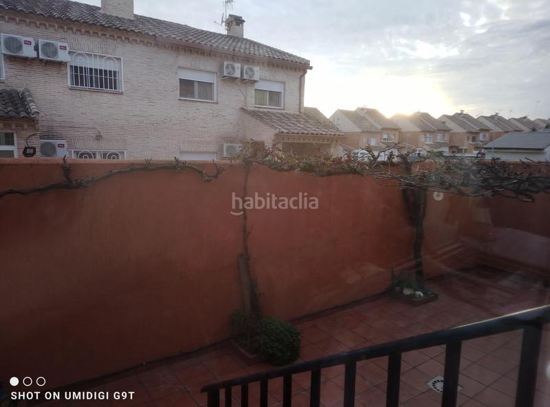 Foto 9132f5cc-82f5-4e3e-adaa-8e25a8e03cab. Casa a schiera con riscaldamento parcheggio in Yuncos