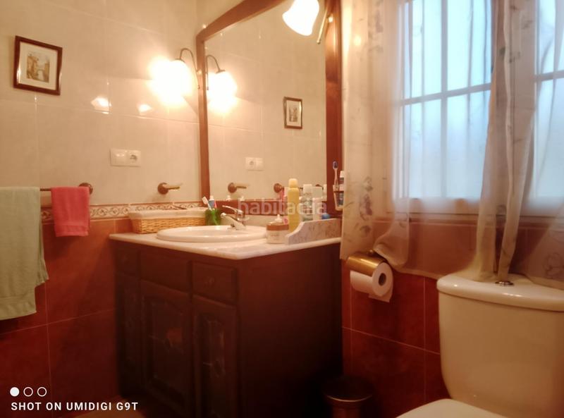 Foto 94e9704c-8285-4335-8d67-4484616e7fec. Casa a schiera con riscaldamento parcheggio in Yuncos