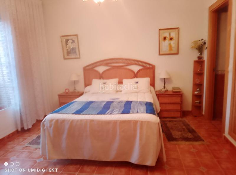 Foto 9b771319-86ee-4ba5-a616-14d2e2d112f5. Casa a schiera con riscaldamento parcheggio in Yuncos